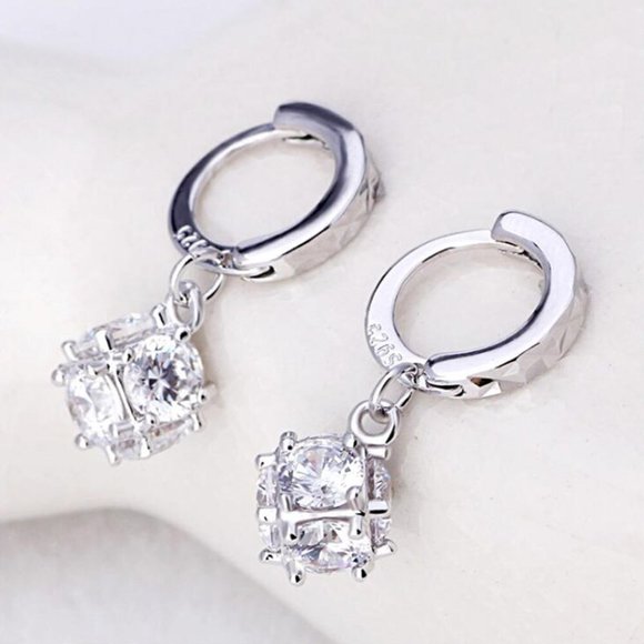 Jewelry - 925 sterling silver cubic zirconia earrings for Woman, J354